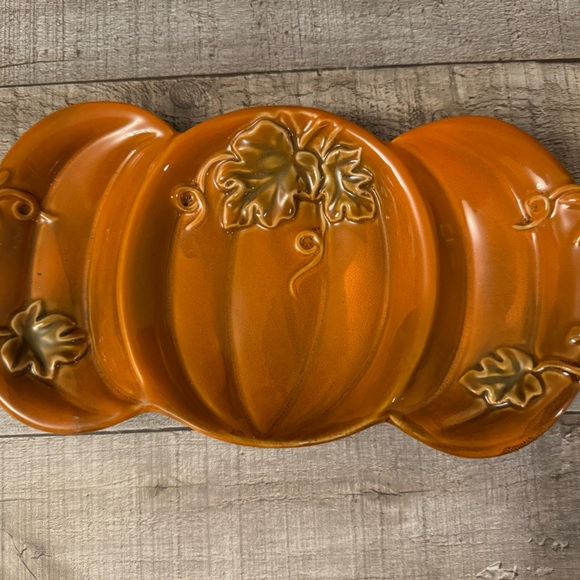 Pumpkin Trio Ceramic Plate TII Collections - Picture 2 of 13
